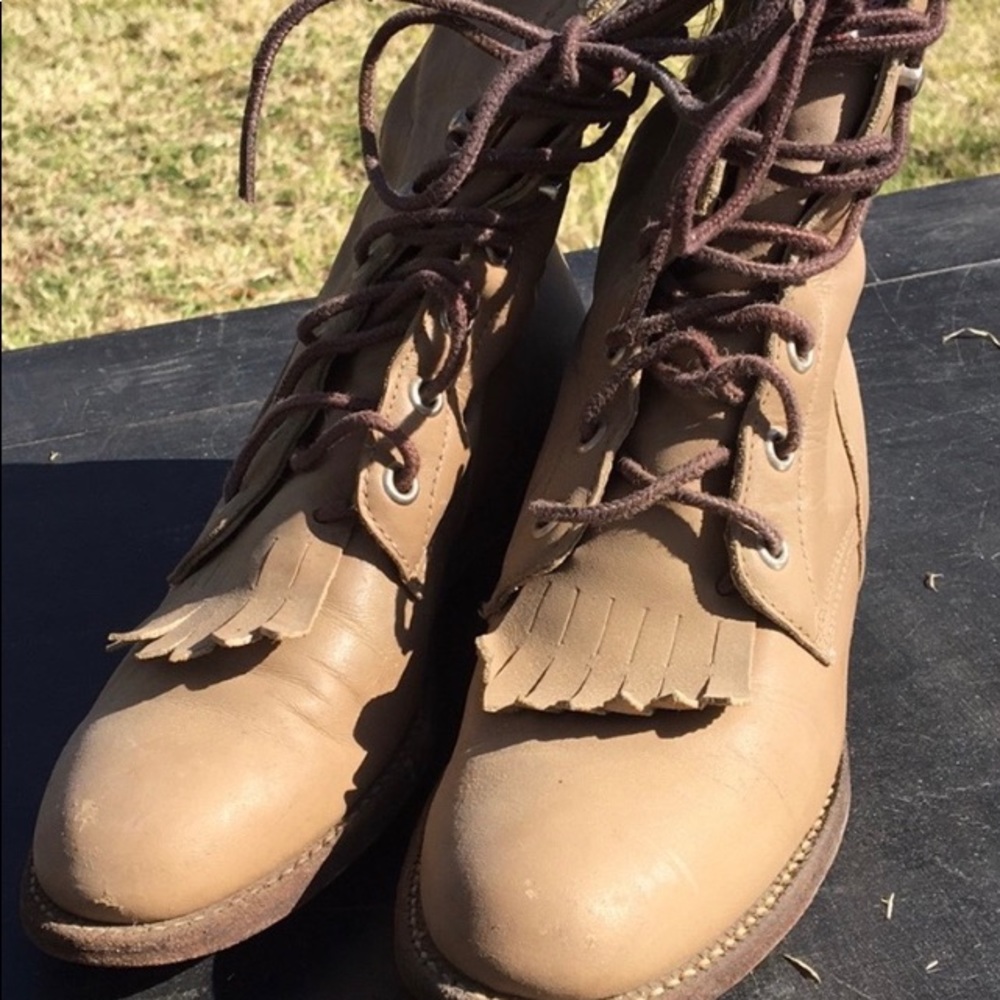 Women's Justin boots 5B
